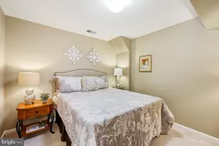 46806 Lawnes Creek Terrace, Sterling, VA 20165 - Photo 27