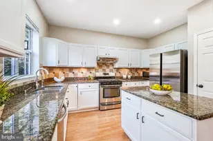 46806 Lawnes Creek Terrace, Sterling, VA 20165 - Photo 13