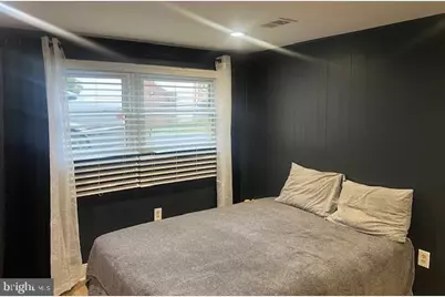 304 E Gordon Street E, Sterling, VA 20164 - Photo 15
