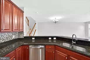 102 Great Laurel Square SE, Leesburg, VA 20175 - Photo 11