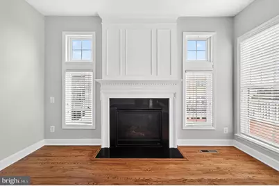 102 Great Laurel Square SE, Leesburg, VA 20175 - Photo 17