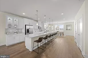 44840 Tiverton Sq, Ashburn, VA 20147 - Photo 13