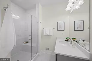 44840 Tiverton Sq, Ashburn, VA 20147 - Photo 35