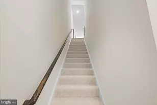 44840 Tiverton Sq, Ashburn, VA 20147 - Photo 7