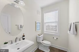 44840 Tiverton Sq, Ashburn, VA 20147 - Photo 23