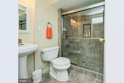 1803 E Beech Road, Sterling, VA 20164 - Photo 15