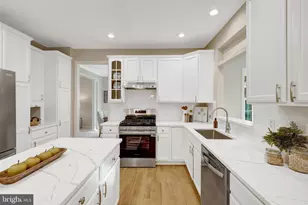 47425 River Crest St, Sterling, VA 20165 - Photo 11