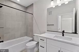 750 Mount Airy Ter NE, Leesburg, VA 20176 - Photo 15