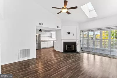 120 Prosperity Avenue SE #E, Leesburg, VA 20175 - Photo 5