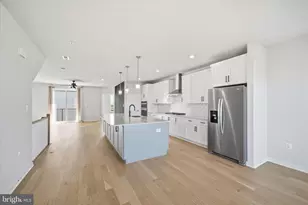 22361 Roanoke Rise Terrace, Ashburn, VA 20148 - Photo 13