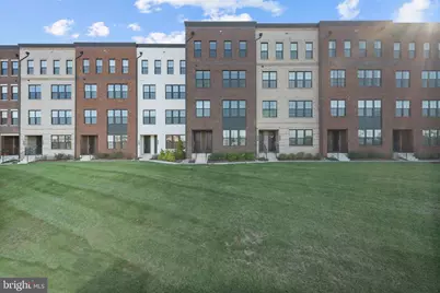 22361 Roanoke Rise Terrace, Ashburn, VA 20148 - Photo 3