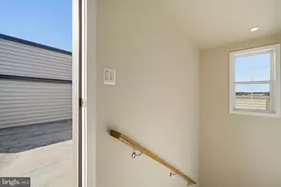 22361 Roanoke Rise Terrace, Ashburn, VA 20148 - Photo 35