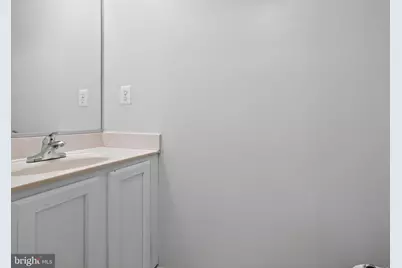 21748 Kings Crossing Terrace, Ashburn, VA 20147 - Photo 23
