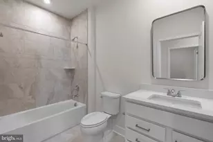 44508 Lowestoft Sq, Ashburn, VA 20147 - Photo 25