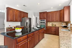 26089 Wendell St, Chantilly, VA 20152 - Photo 11