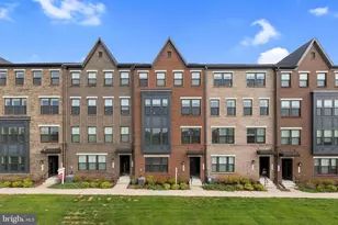 43361 Radford Divide Ter, Ashburn, VA 20148 - Photo 3