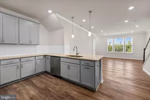 43361 Radford Divide Ter, Ashburn, VA 20148 - Photo 7