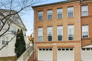 41863 Cinnabar Square, Aldie, VA 20105 - Photo 1