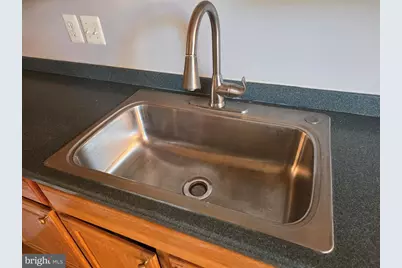 20387 Fallsway Terrace, Sterling, VA 20165 - Photo 7