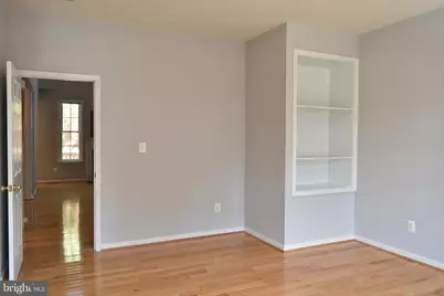 20387 Fallsway Terrace, Sterling, VA 20165 - Photo 11