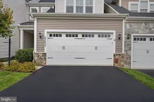 23603 Golden Embers Square, Ashburn, VA 20148 - Photo 5