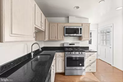 604 S Birch Street S, Sterling, VA 20164 - Photo 9