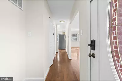 604 S Birch Street S, Sterling, VA 20164 - Photo 3