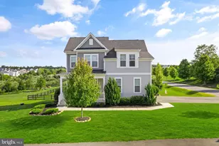 18140 Ridgewood Pl, Round Hill, VA 20141 - Photo 1