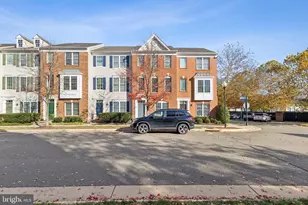 25390 Shipley Terrace, Chantilly, VA 20152 - Photo 1