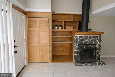 1072 Norwood Court, Sterling, VA 20164 - Photo 5