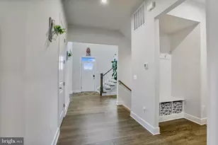 24289 Grayleaf Willow Pl, Aldie, VA 20105 - Photo 3