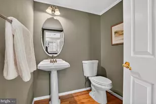 21758 Flora Springs Terrace, Ashburn, VA 20147 - Photo 11