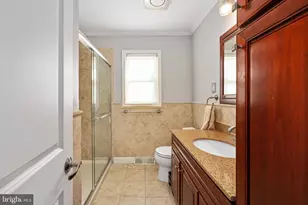 224 Prince St NE, Leesburg, VA 20176 - Photo 33