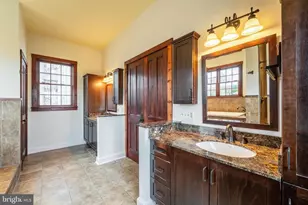 15718 Old Waterford Rd, Paeonian Springs, VA 20129 - Photo 37