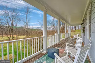 15718 Old Waterford Rd, Paeonian Springs, VA 20129 - Photo 11