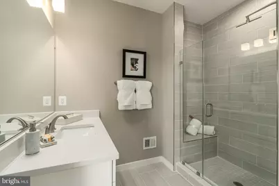 1033 Inferno Terrace SE, Leesburg, VA 20175 - Photo 17