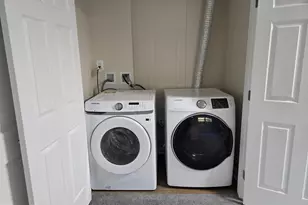 341 S 26th St, Purcellville, VA 20132 - Photo 33