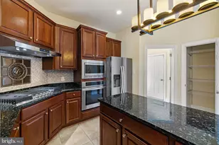 40752 Canongate Dr, Leesburg, VA 20175 - Photo 23