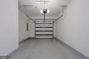 20328 Newfoundland Sq, Ashburn, VA 20147 - Photo 31