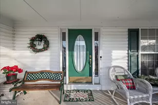 20956 Hollyberry Ct, Ashburn, VA 20147 - Photo 11