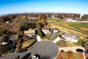 503 S Maple Ct, Sterling, VA 20164 - Photo 39