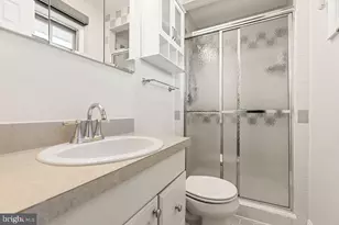 503 S Maple Ct, Sterling, VA 20164 - Photo 27