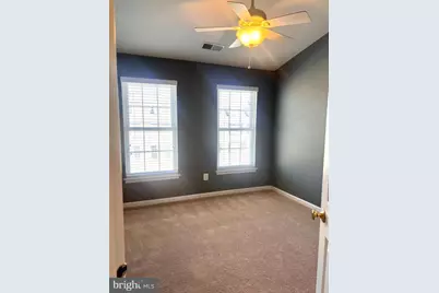 25205 Larks Terrace, Chantilly, VA 20152 - Photo 19