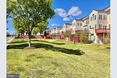 25205 Larks Terrace, Chantilly, VA 20152 - Photo 27