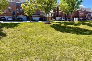 25205 Larks Terrace, Chantilly, VA 20152 - Photo 29