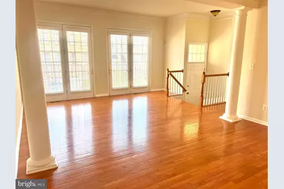 25205 Larks Terrace, Chantilly, VA 20152 - Photo 9