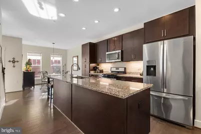 254 Bluemont Branch Terrace SE, Leesburg, VA 20175 - Photo 9