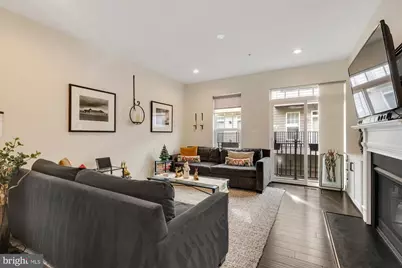 254 Bluemont Branch Terrace SE, Leesburg, VA 20175 - Photo 15