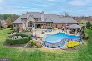 22665 Creighton Farms Dr, Leesburg, VA 20175 - Photo 3