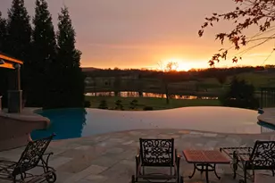 22665 Creighton Farms Dr, Leesburg, VA 20175 - Photo 5